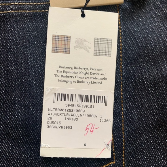 Brand New Burberry Shorts - Picture 7 of 7